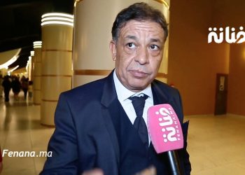 نجوم فيلم نايضة يعبرون عن سعادتهم … الحمد الله قدرنا نهضرو على مشاكل الناس في كريان الرحامنة (فيديو)