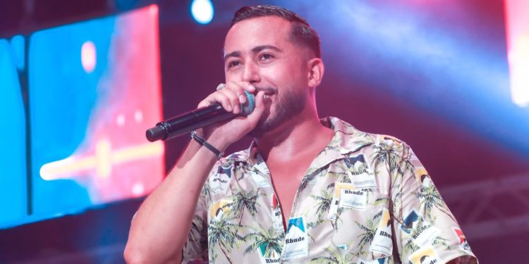 ايمن السرحاني ينفي سوء سلوكه  قي برنامج عربي ويوضح تفاصيل ما وقع