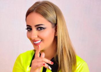 الداودية للرجل الأعمال الذي يلاحقها: “الله يعفو عليه”
