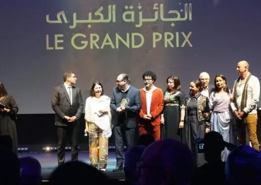فيلم “أبي لم يمت” يفوز بالجائزة الكبرى للمهرجان الوطني للفيلم بطنجة