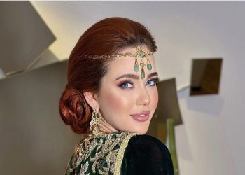 خولة بنعمران تعتذر من رضى ولد الشينوية٠٠(صورة)