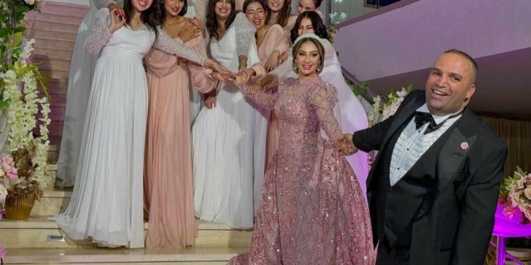 بحضور سعيدة شرف٠٠رضى ولد الشينوية يقيم عرسه رفقة اية بشيري (صور)