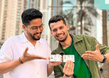 المدون عادل التاويل يحصل على الإقامة الذهبية (تفاصيل)