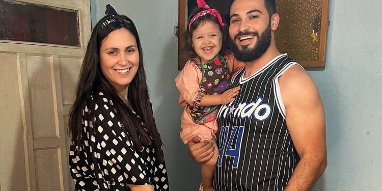 المؤثرة كوثر رغاي عن زواجها: “عمرني غضبت ومشيت عند ماما”