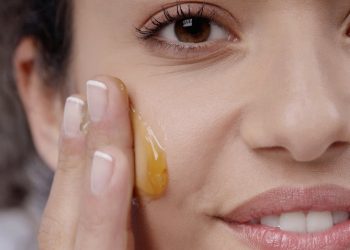 العسل٠٠للتجميل إليك هذه الوصفات