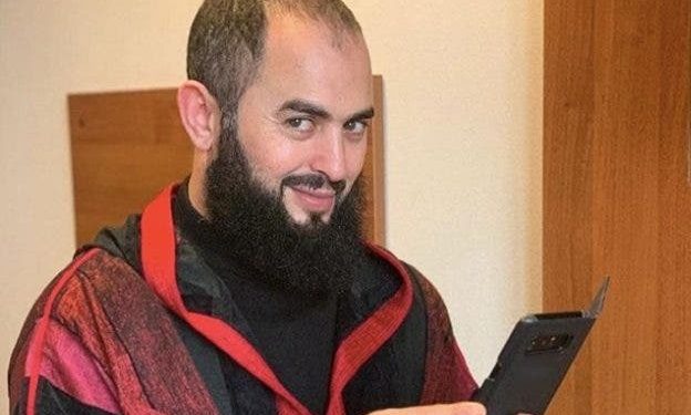 بسبب” سي الكالة”٠٠رضوان بن عبد السلام ينتقذ باسو