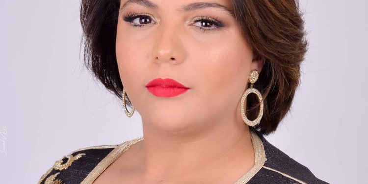 شيماء عبد العزيز تخشى الطلاق بسبب برنامج فاصل ونواصل