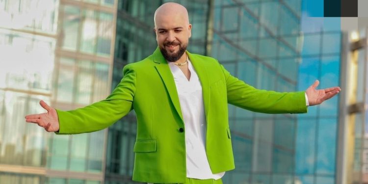 الدوزي يحتل المرتبة 1 في المغرب العربي بأغنية “الباشا”
