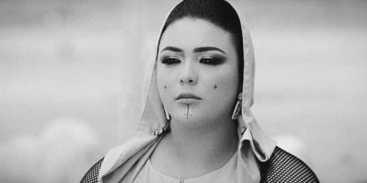 بسبب وفاة والدتها..شيماء عبد العزيز تخاطب متابعيها (صورة)