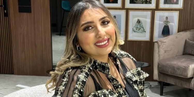 مدونة مغربية: “أشغلهم في أنفسهم واكفنا شر خلقك”..فمن تقصد بكلامها؟