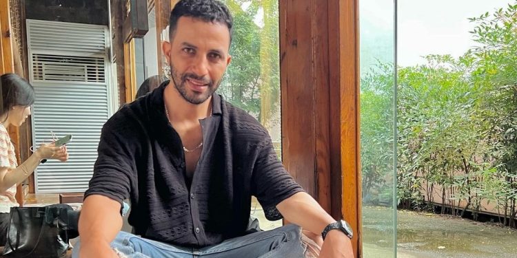 عبد الإله رشيد يفتخر بمشاركته في “المختفي” وهذه رسالته إلى جمهوره(صورة)