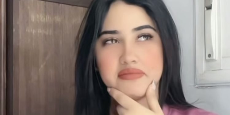 تيكتوكر مغربية تتعرض للضرب من طرف زوجها: “متيقوش بأي حاجة”