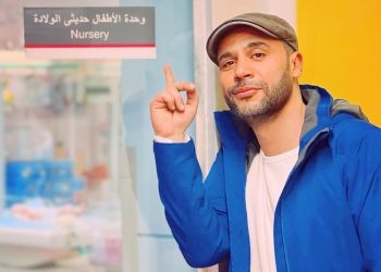 بالصورة.. الفنان محمد إمام يستقبل مولوده