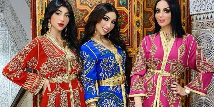 ابتسام ودنيا بطمة يدعمان شقيقتهما إيمان عقب عملها الفني:  “الخاوة حدها الدنيا”