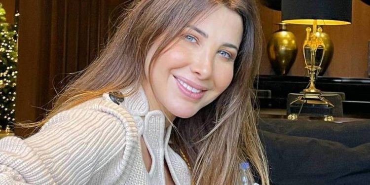 نانسي عجرم نجمة مهرجانات بيبلوس اللبنانية