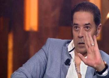 الموت يفجع الفنان مدحت صالح في أقرب شخص له..