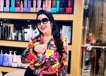 بلوك جديد..الفنانة سعيدة شرف تبهر جمهورها (صور)