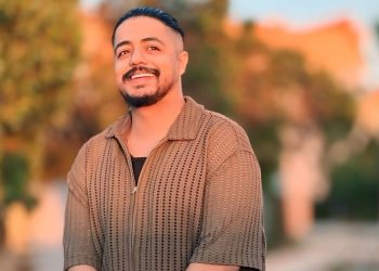 إيهاب أمير يدعوا جمهوره إلى مشاركته فيديو كليب عمله الفني الجديد