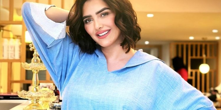 نرجس الحلاق تبرر سبب غيابها عن مواقع التواصل الإجتماعي..(صور)