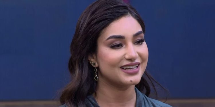 بعد تعرضها للإقصاء..أسماء لزرق تتلقى الدعم من طرف نادي الفنانين المغاربة (تفاصيل)
