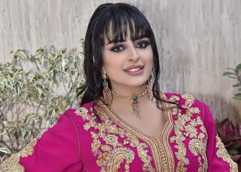 سناء شيك شوب تزيل الستار عن جنس جنينها..(صورة)