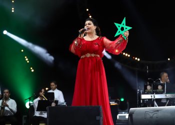 مهرجان موازين.. حفل المطربة لطيفة رأفت يحلق بالجمهور في سماء االفن المغربي الأصيل
