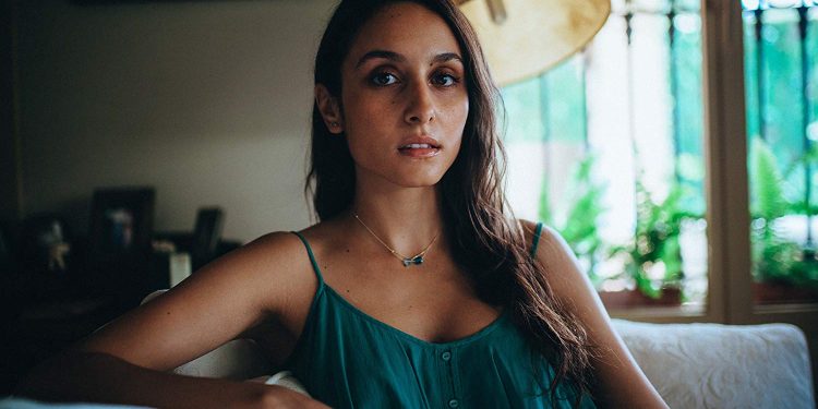 سارة بيرليس تتعرض للسرقة..تفاصيل
