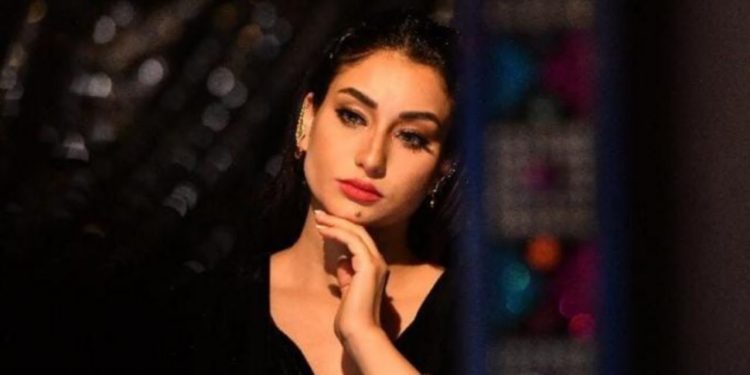 فنانة مغربية تمنع من الغناء في تونس ..تفاصيل