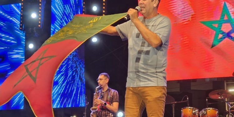 محمد أمين ل فنانة: مهرجان الشواطئ اتصالات المغرب بالحسيمة يشجع الفنانين على الإبداع والمضي قدما في عالم الموسيقى والفن