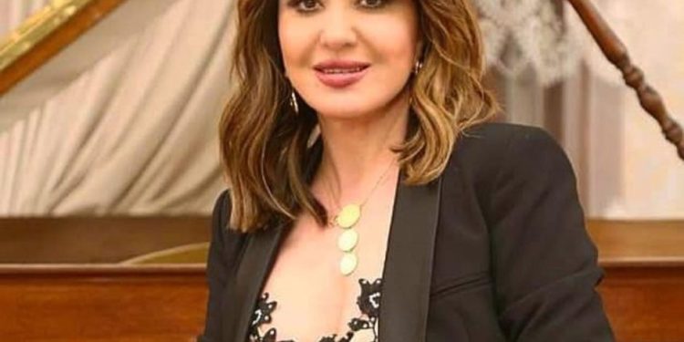 مادلين طبر تواصل تصوير جديدها .. مسلسل «سيما ماجي»