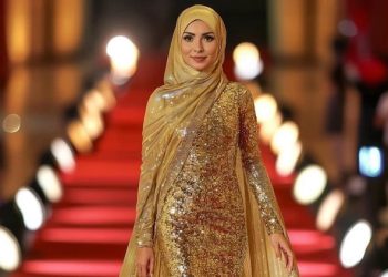 كنزة ليلي تفوز بلقب “ملكة جمال الذكاء الاصطناعي”
