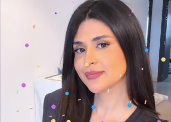 الفنانة سلمى رشيد في الطوندونس بسبب جديدها “نجيك دروكا” (فيديو)