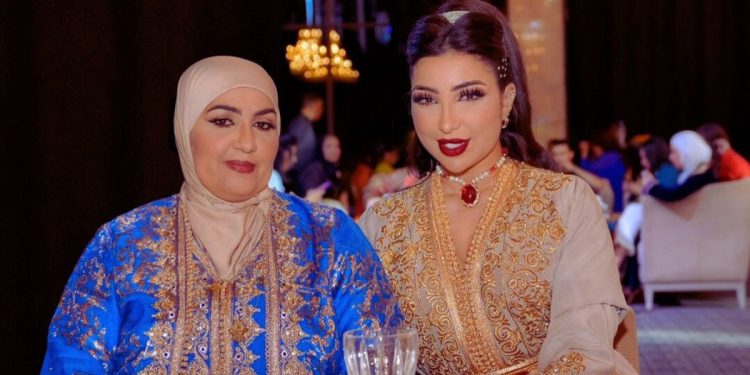والدة دنيا بطمة حزينة بسبب ابنتها: “اللهم احمي بنتي من الشر”