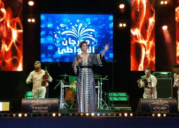 أمينوكس وريم فكري والعبدية يحلقون بجمهور مهرجان الشواطئ بالمضيق في سماء الأغنية الشبابية والشعبية