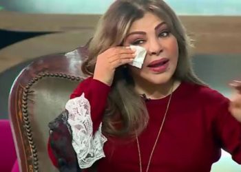 بسبب التهميش..فلة الجزائرية تهدد بالانتحار