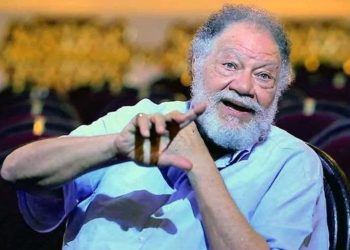 بعد الغياب سنوات.. يحيى الفخراني يعود للمسرح بعرض “الملك لير”