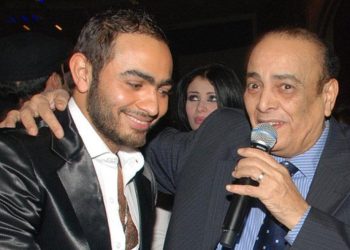 تامر حسني: “أبي هو السبب في موهبتي وقد حققت حلمه”