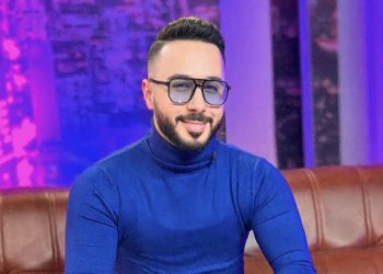 بدر سلطان يطلب الدعاء٠٠