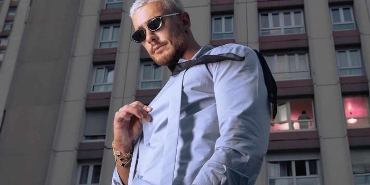 سعد لمجرد يشوق جمهوره إلى جديده الفني “صقفة”