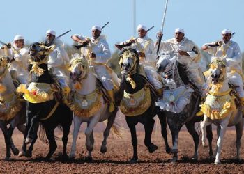 معرض الفرس بالجديدة ..  ورشة للفنان التشكيلي إبراهيم حنين