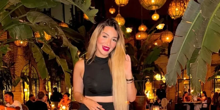 بسبب النفاق٠٠خولة كوين تقرر اعتزال البشر