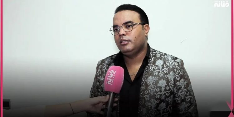 من فنانة مراد بوريقي يوجه طلبه للفنانين الشباب ويكشف عن جديده الفني