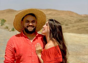 زوجة الكوميدي أسامة رمزي تحذر هذه الفئة: ” الأنترنيت ماشي فضاء السيبة”