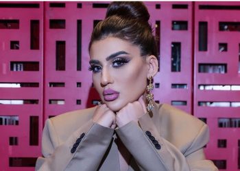 الممثلة مريم باكوش تعتذر من جمهورها: “سمحولي على التفاهة ديالي”