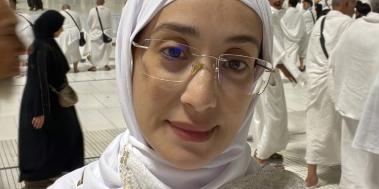 هدى صدقي تشارك متابعيها هذا المفاجأة..(صور)