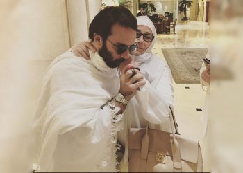 أول تعليق من “مول لبندير” بعد وفاة والدته (صورة)
