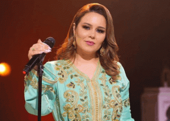 كوثر براني: “الوقت لي نضيعوا فمواقع التواصل الإجتماعي لي عامرا بالفضائح نقراو كتاب يفيدنا”