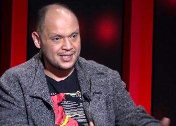 في مهرجان مينا السينمائي الدولي بهولندا….فوز عادل أبا تراب بجائزة أحسن ممثل عن دوره في فيلم “كأس المحبة”