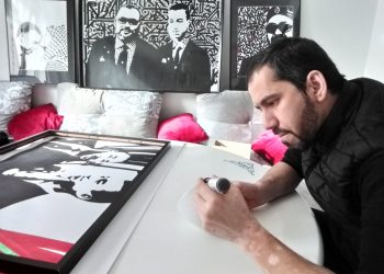 محمد قشمار خطاط مغربي المقيم في فرنسا ل “فنانة”..”أشتغل على التراث المغربي وأسعى للتعريف به والدفاع عنه ضد كل يد تمتد لتسرقه”