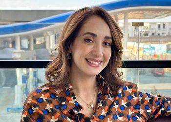 الممثلة هدى صدقي ترد على منتقذيها بسبب ظهورها رفقة شقيقها..